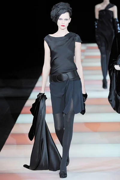 Look 35